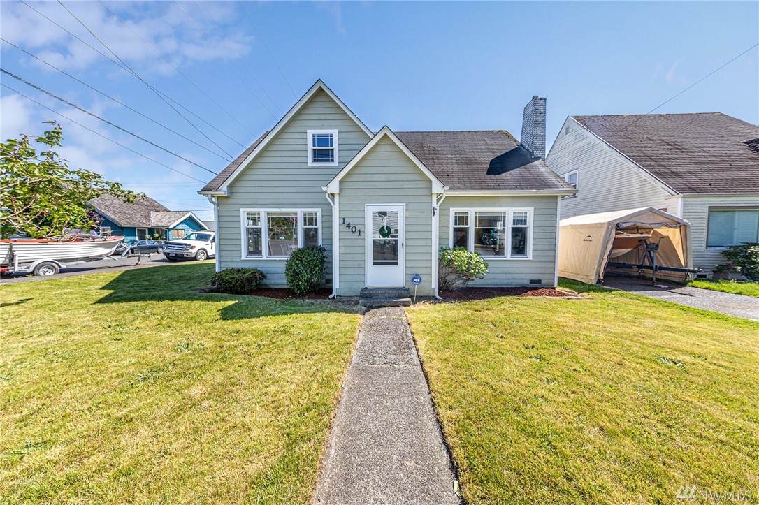 1401 Cherry St - Photo 1