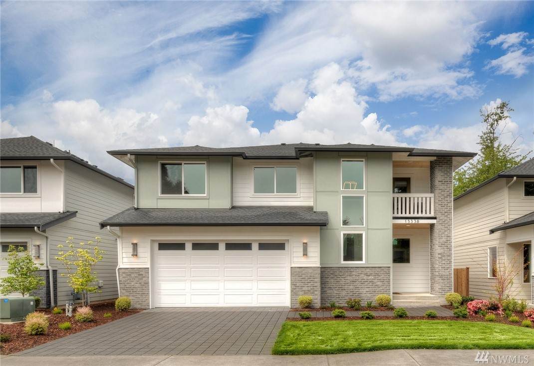15338 181st Ave - Photo 1