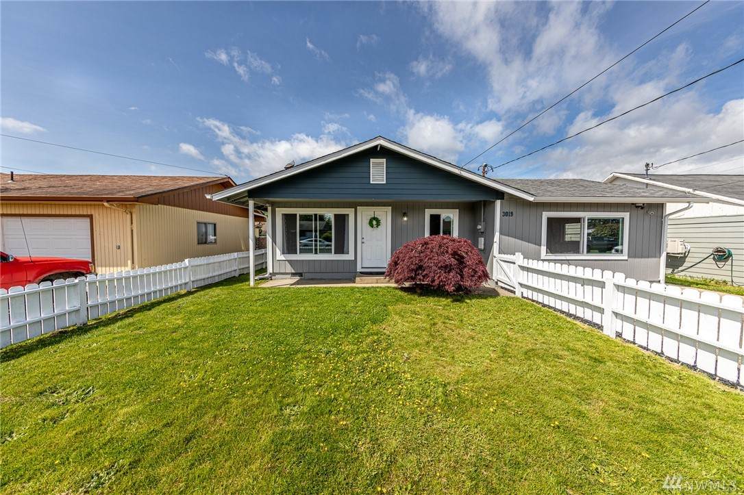 3019 Pacific Ave - Photo 1