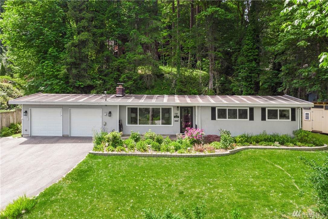 785 Wildwood Blvd - Photo 1
