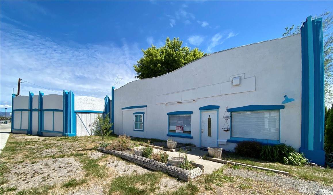 100 Main Street - Photo 1