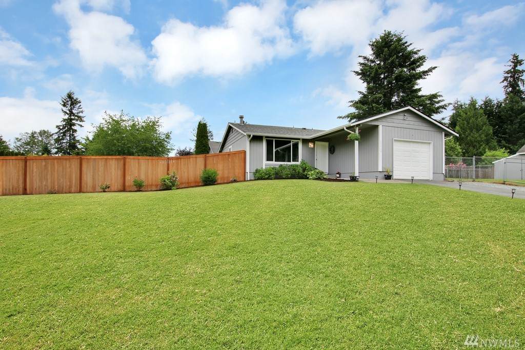 15719 118th Av Ct - Photo 1