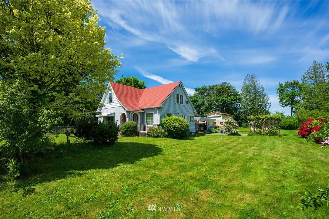221 96th Street - Photo 1