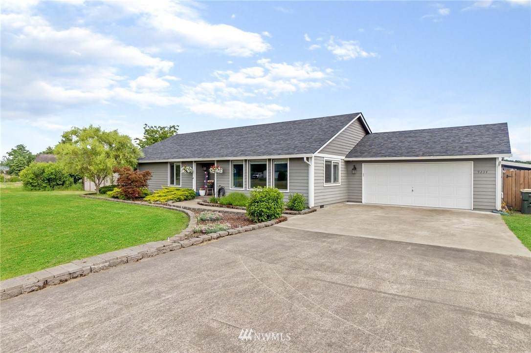9234 Applegate Loop - Photo 1