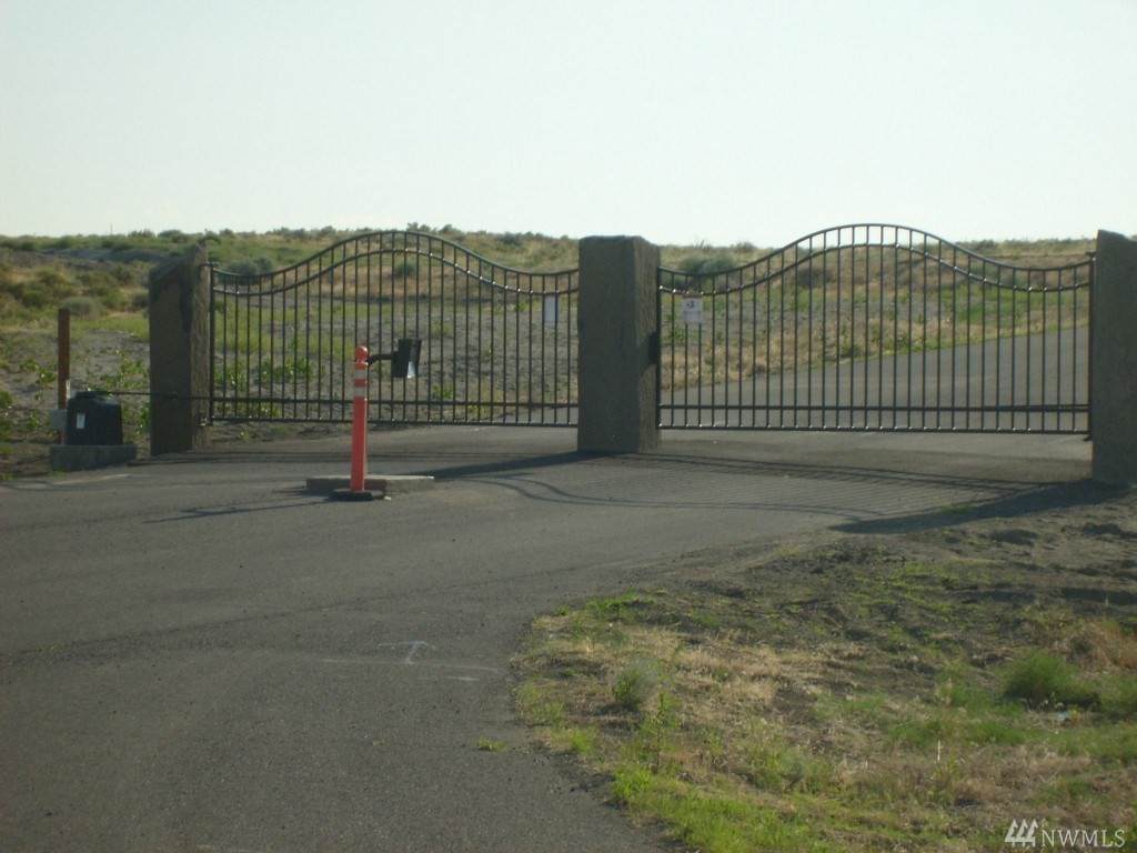 909 Baseline.5 Rd - Photo 1