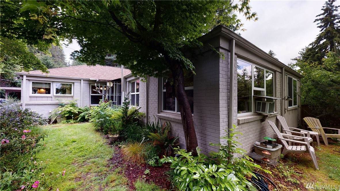 18627 16th Avenue - Photo 1