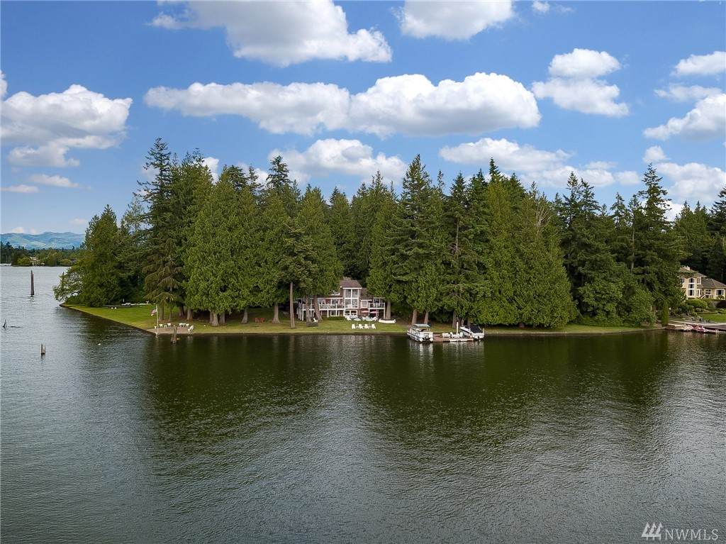 20702 Snag Island Dr - Photo 1