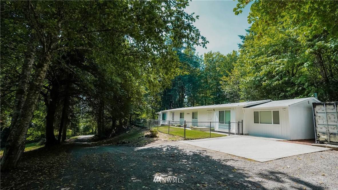 4929 Black Lake Boulevard - Photo 1
