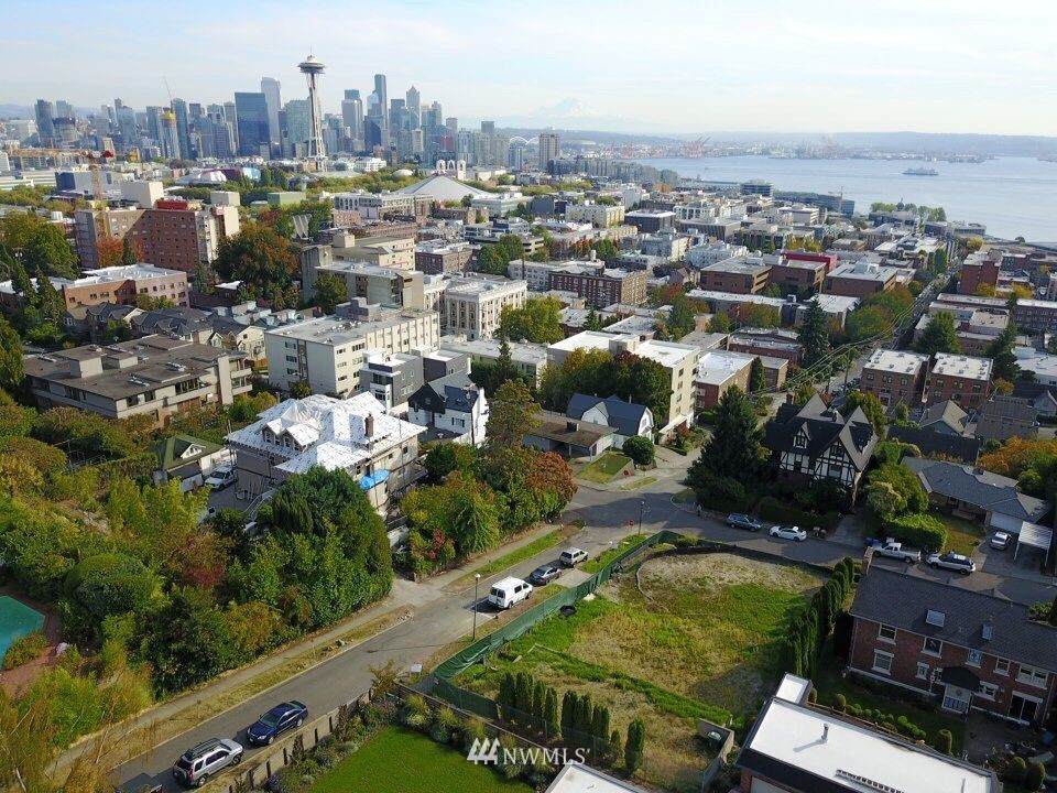 1001 3rd Avenue - Photo 1