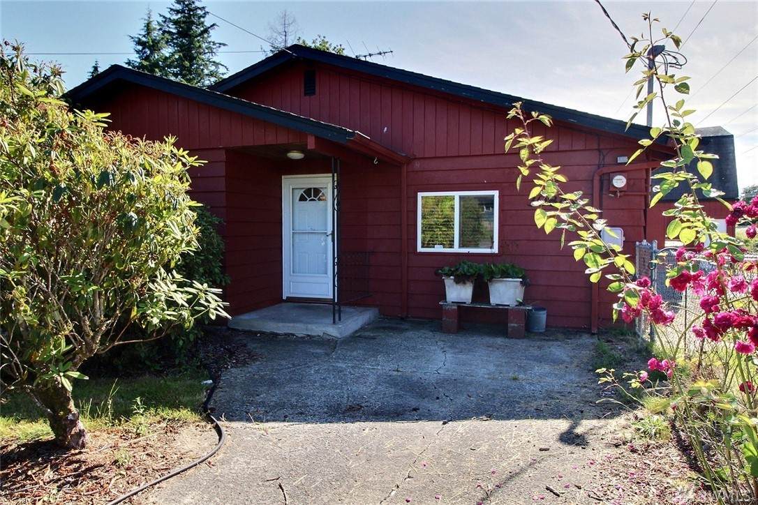 30841 52nd Ave - Photo 1