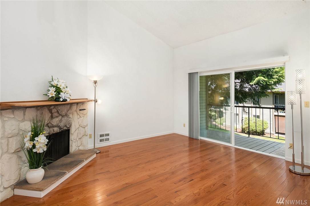 17529 151st Ave - Photo 1