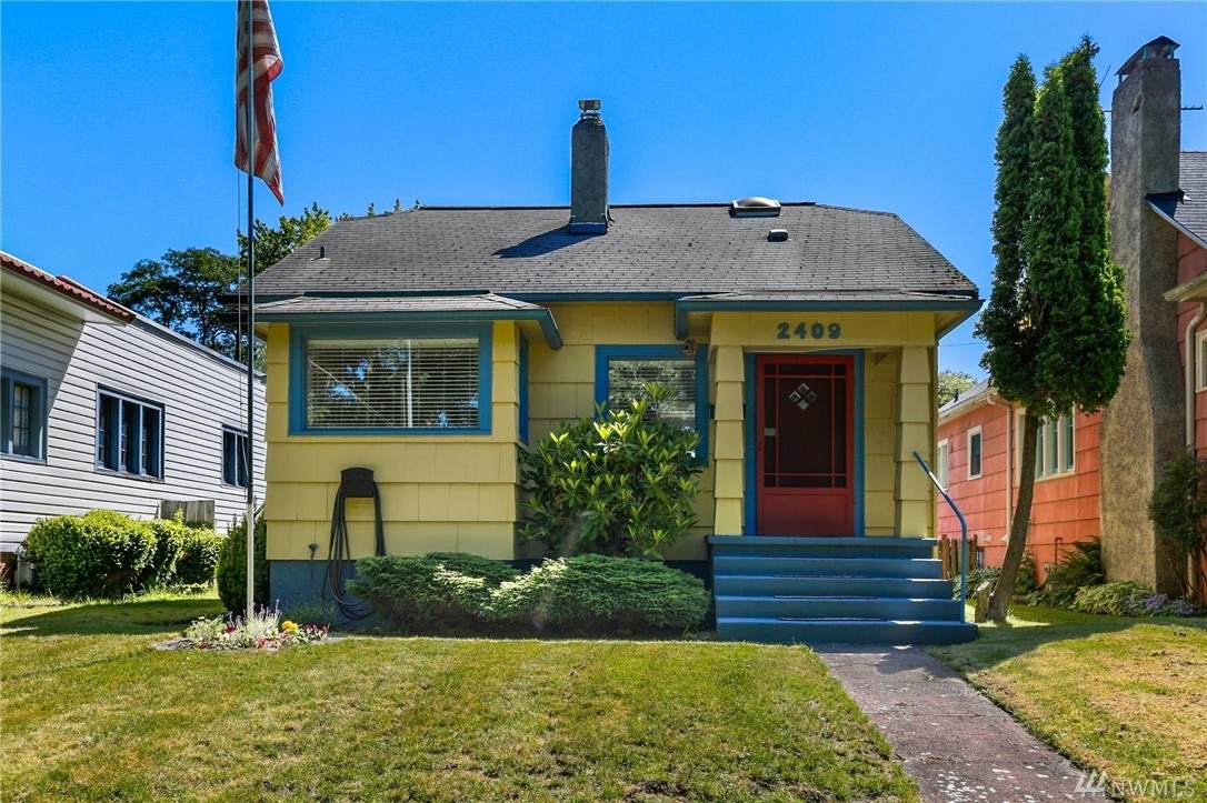 2409 Baker Ave - Photo 1