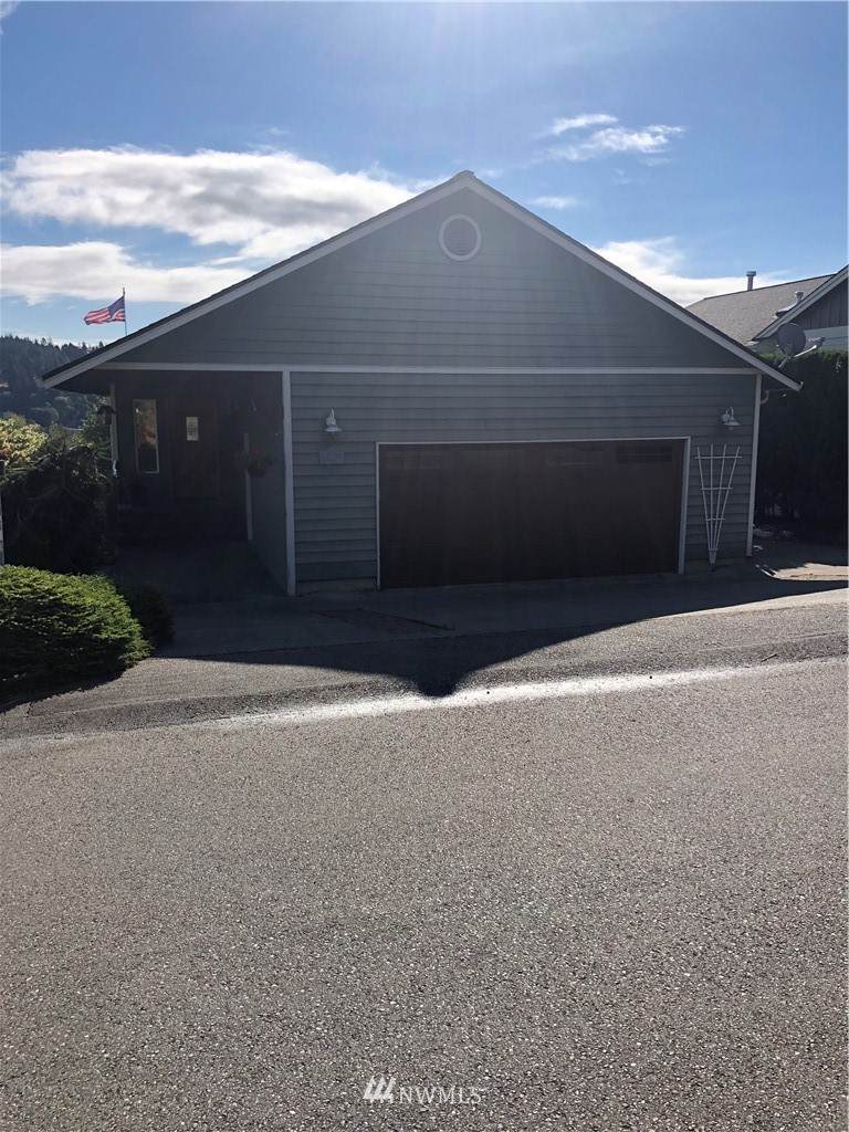 8111 Bayridge Avenue - Photo 1