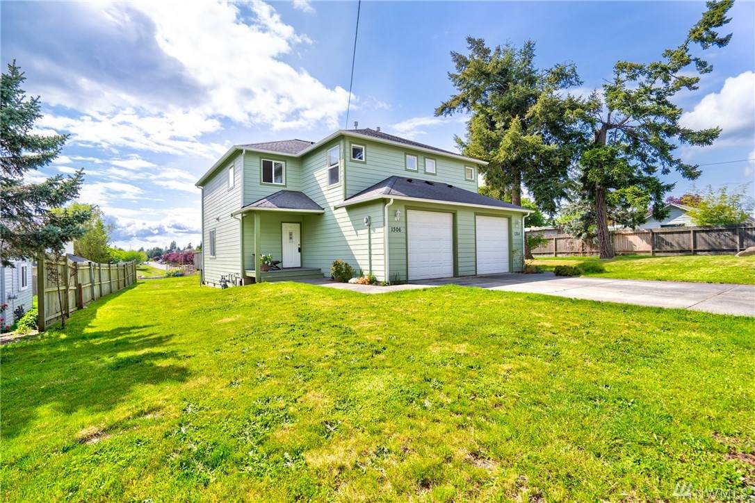 1304 H Avenue - Photo 1