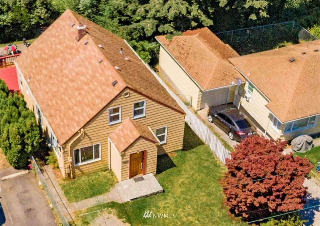 10615 12th Avenue - Photo 1