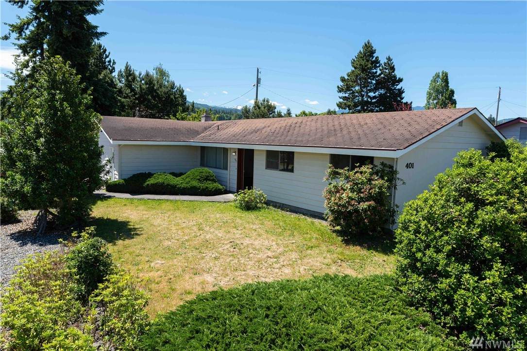 401 Hemlock St - Photo 1