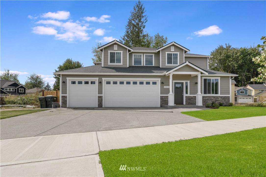 7620 Deschutes Woods Court - Photo 1