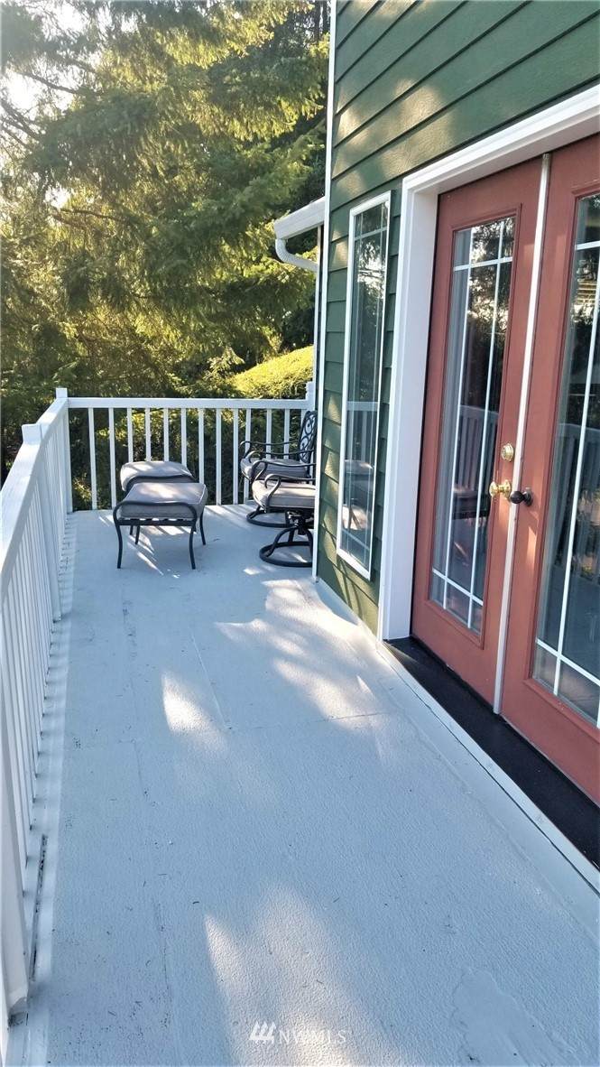 189 Curtis Drive - Photo 1