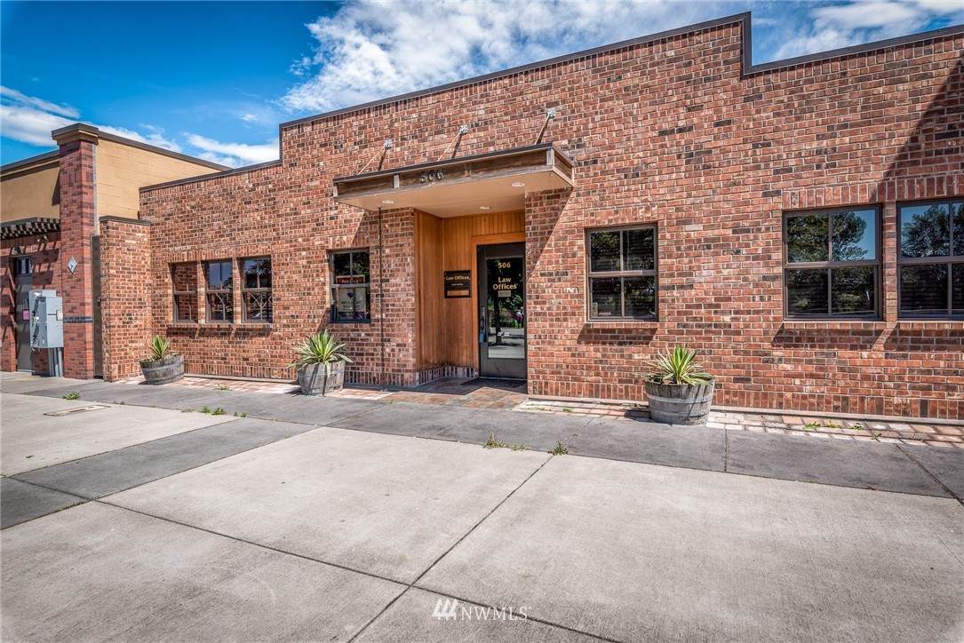 506 Main Street - Photo 1