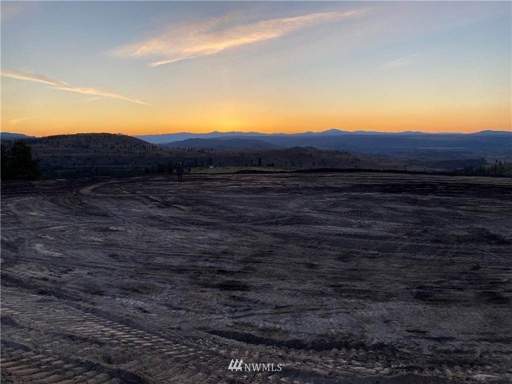 721 Indian Dan Canyon Road - Photo 1