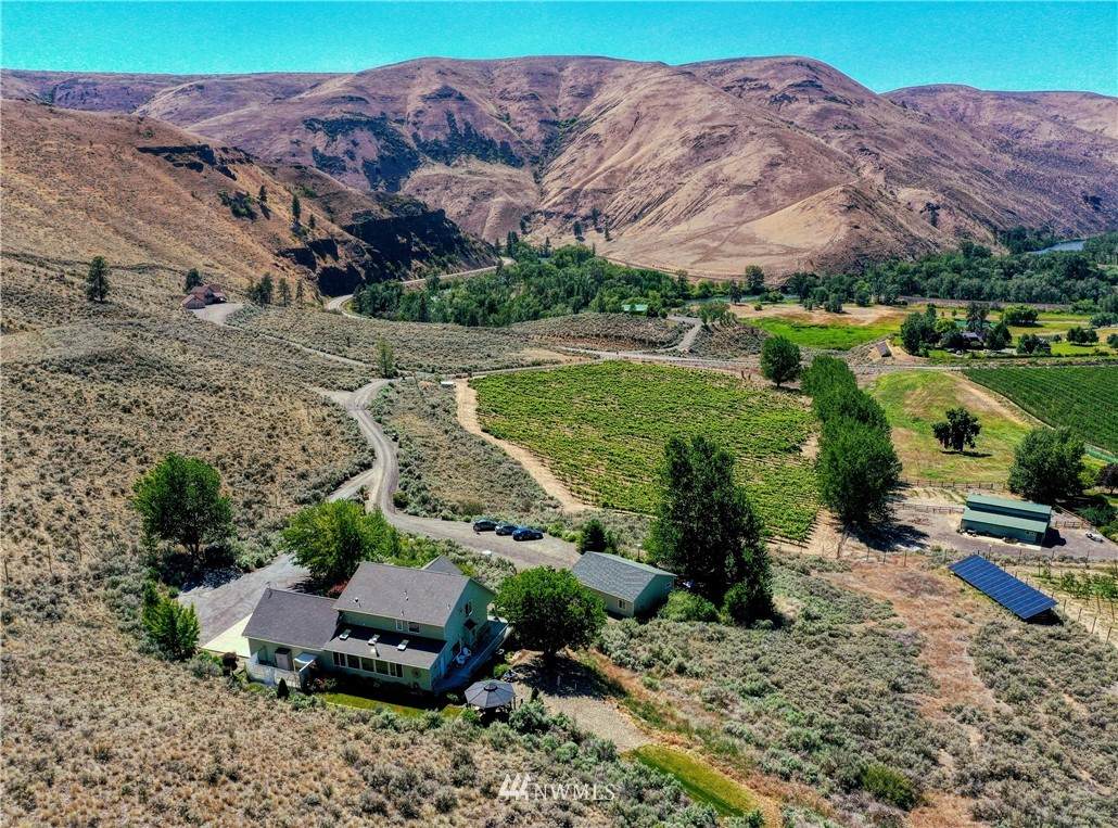 221 Canyon Vista Way - Photo 1