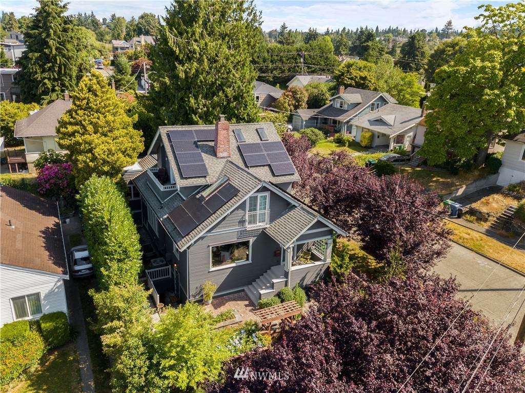 2070 78th Street - Photo 1