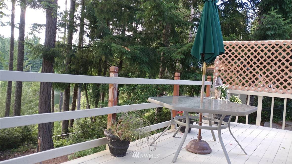 430 Emerald Lake Drive - Photo 1