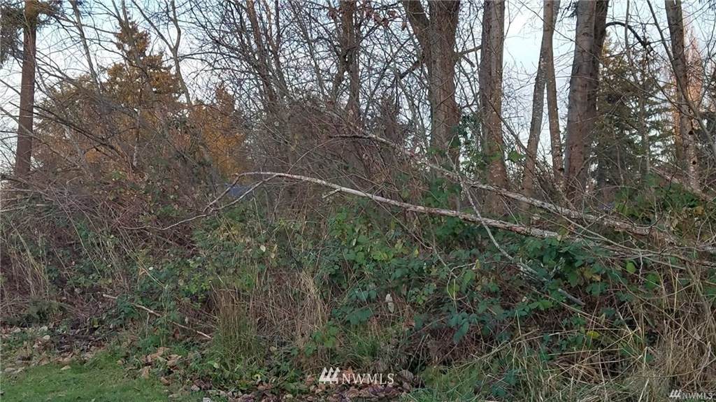 609 70th Street - Photo 1