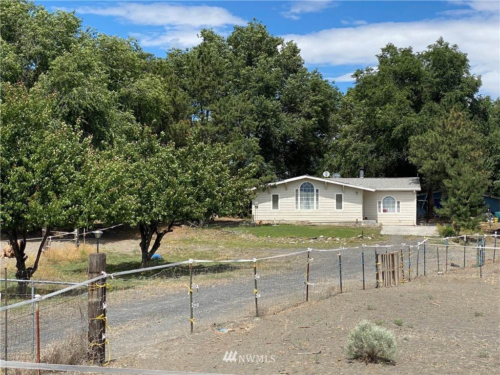 5672 Frontage Road - Photo 1