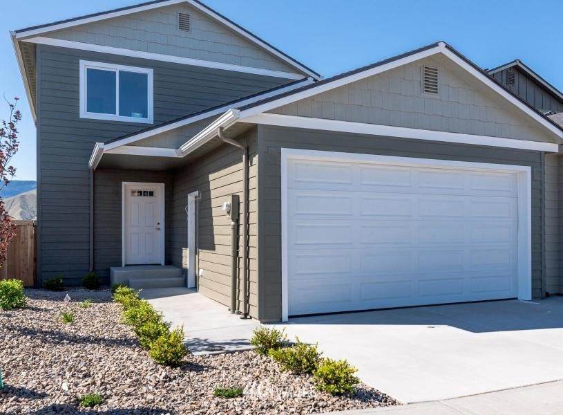 479 Kansas Loop - Photo 1