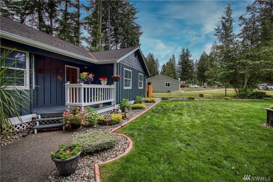 41 Shadowood Blvd - Photo 1