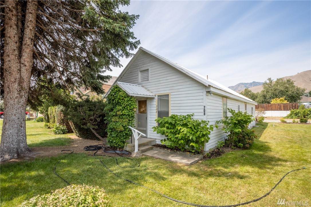 708 Woodward - Photo 1
