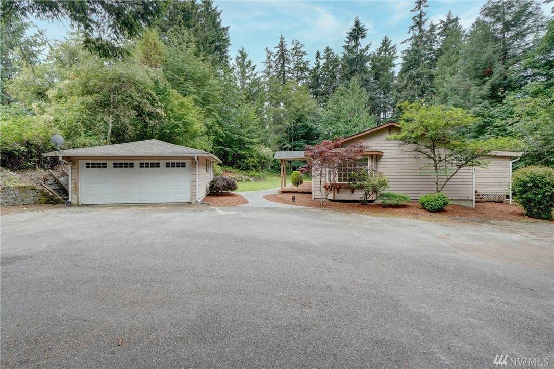 1275 Hostmark St - Photo 1