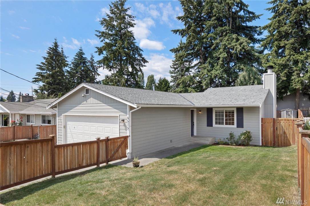 4515 12th Street - Photo 1