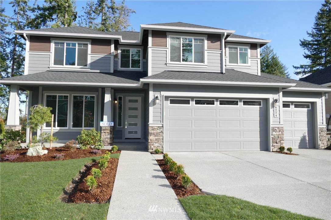 4233 Caddyshack Drive - Photo 1