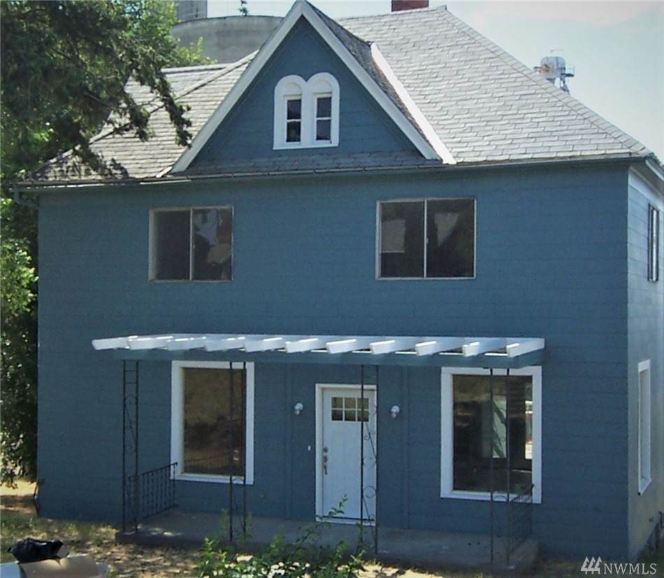 307 2nd Ave - Photo 1