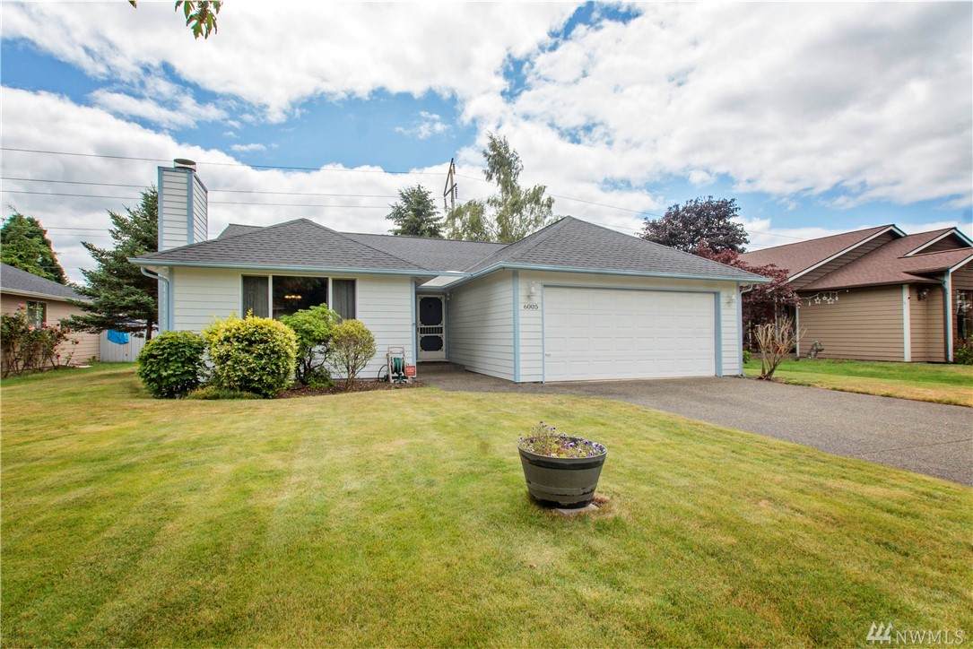 6005 58th Avenue - Photo 1