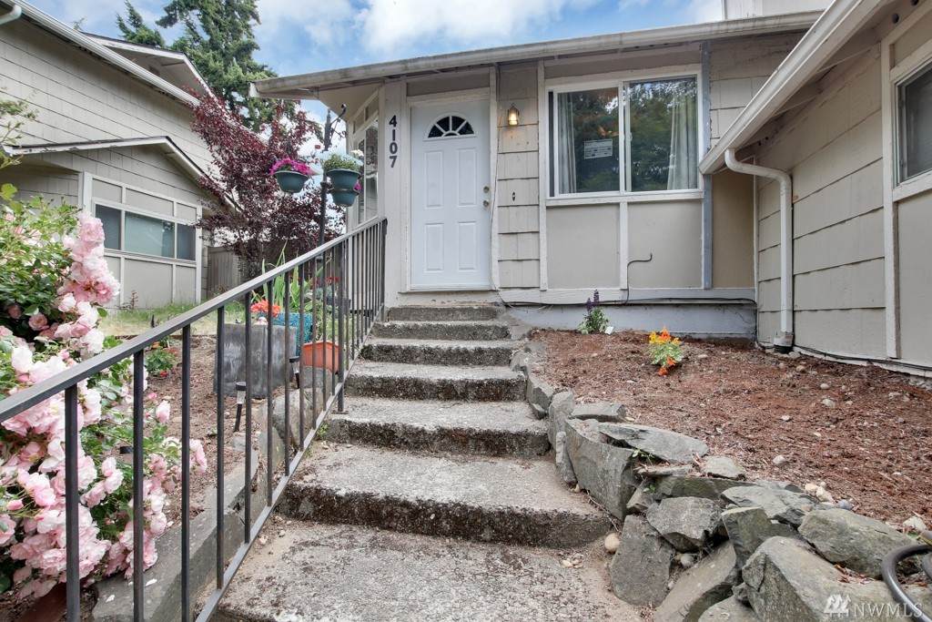 4107 4th Street Pl - Photo 1