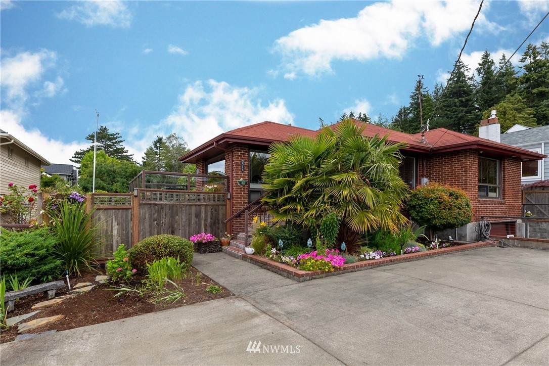 3514 171st Street - Photo 1