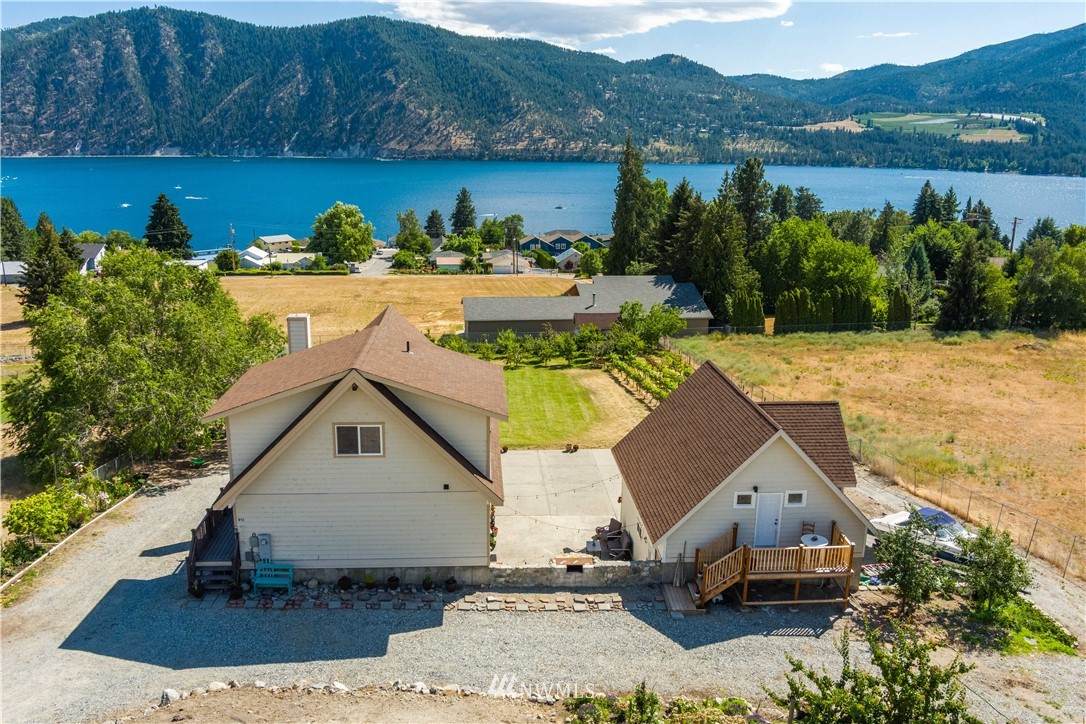 451 Lakeshore Drive - Photo 1