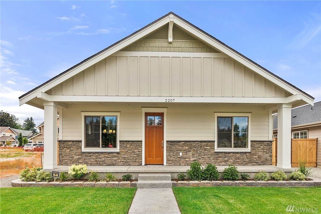 2207 Village Street - Photo 1