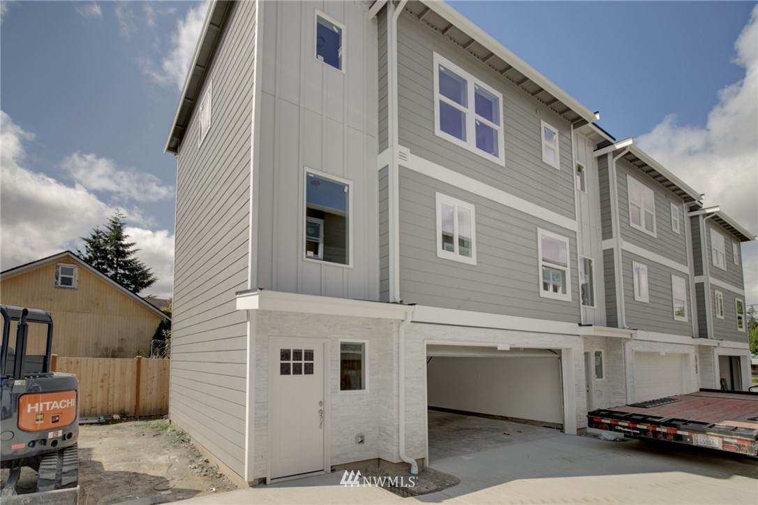 10725 19th Avenue - Photo 1