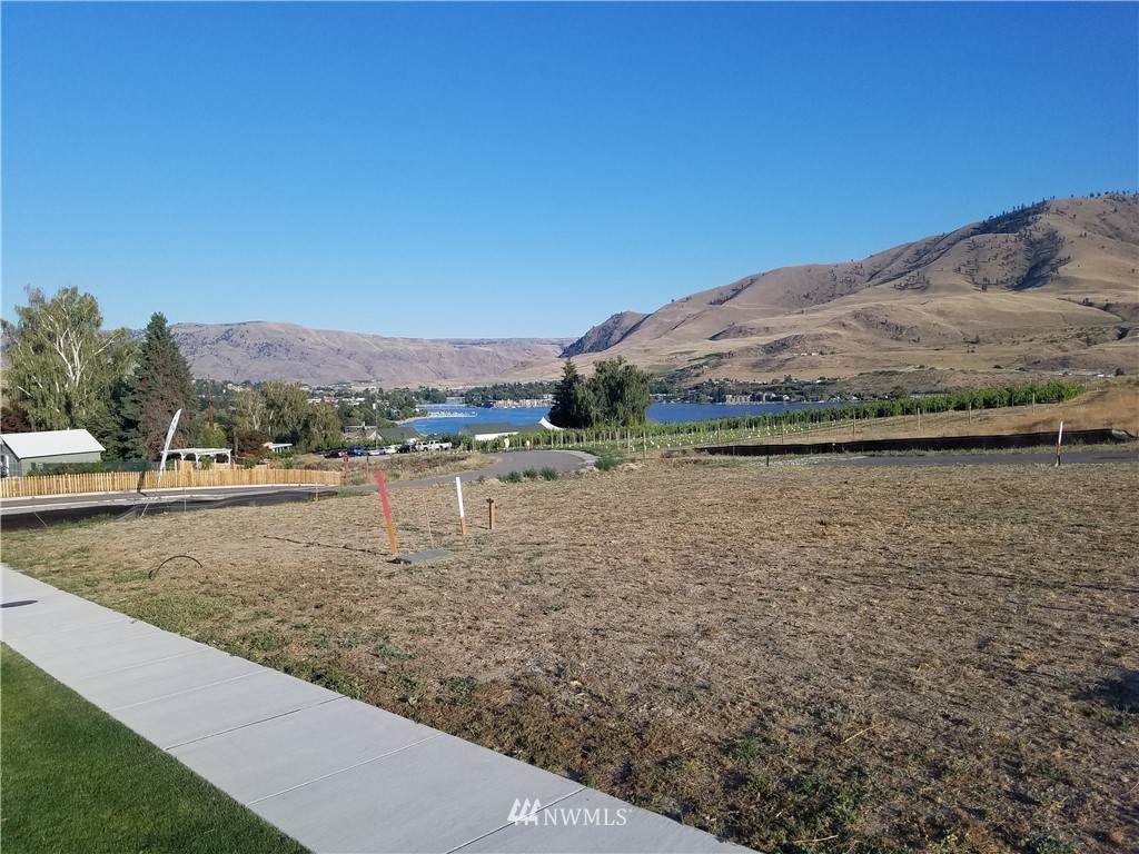 1373 Bighorn Way - Photo 1
