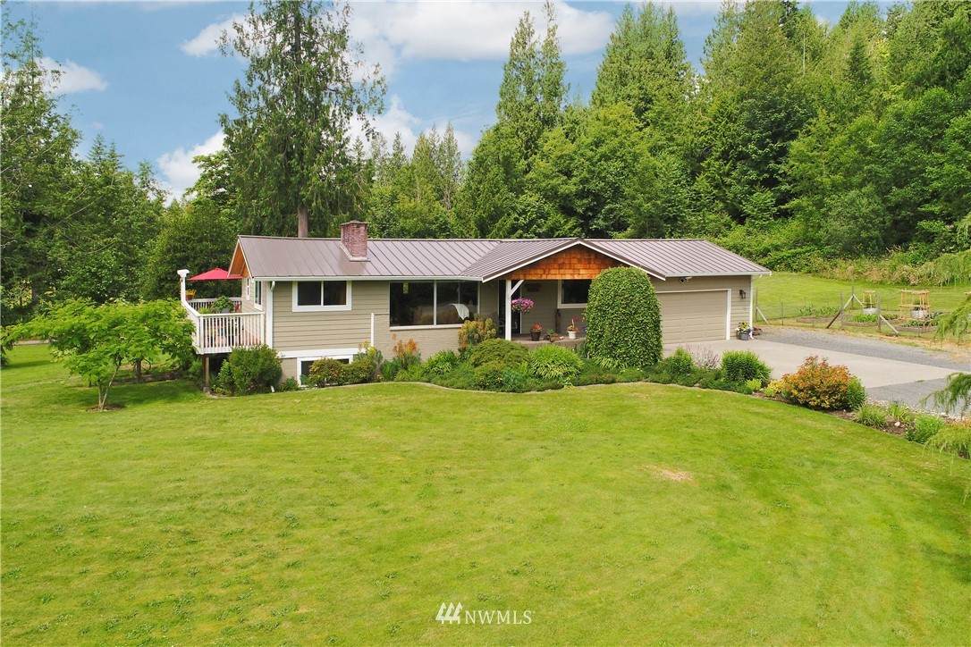 41210 305th Avenue - Photo 1