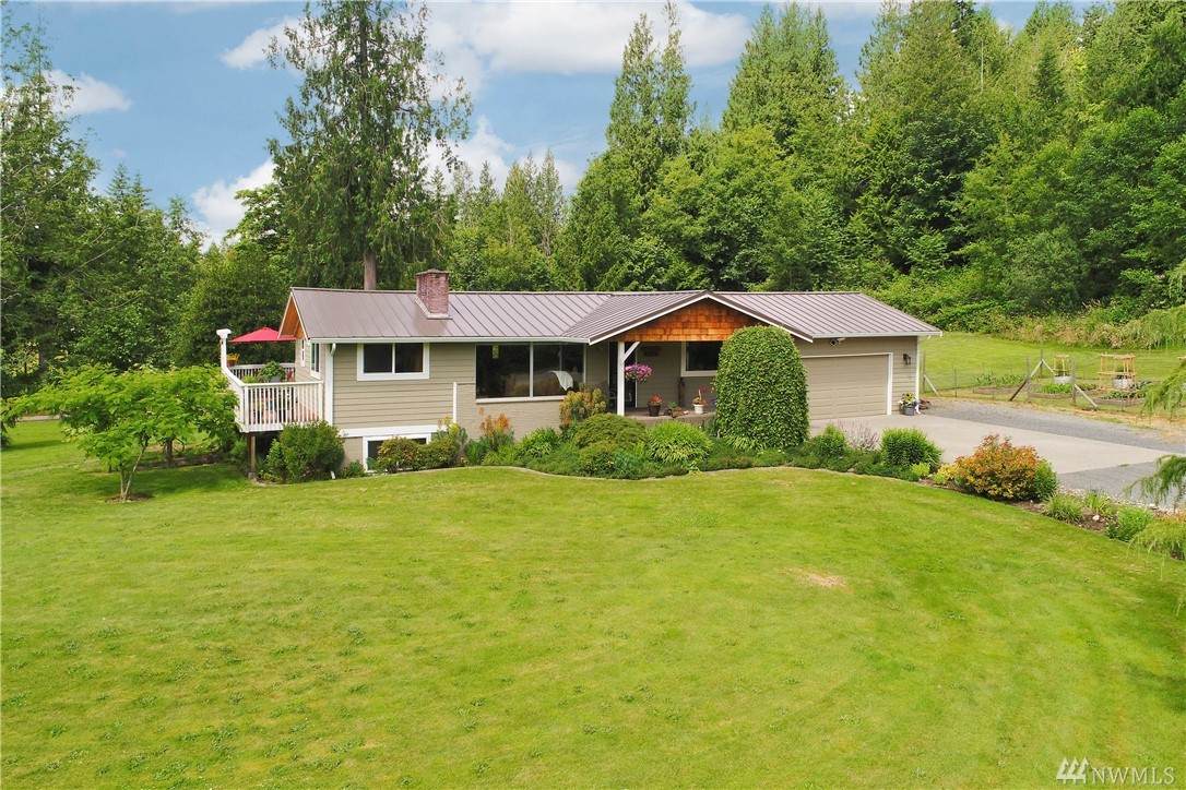 41210 305th Ave - Photo 1