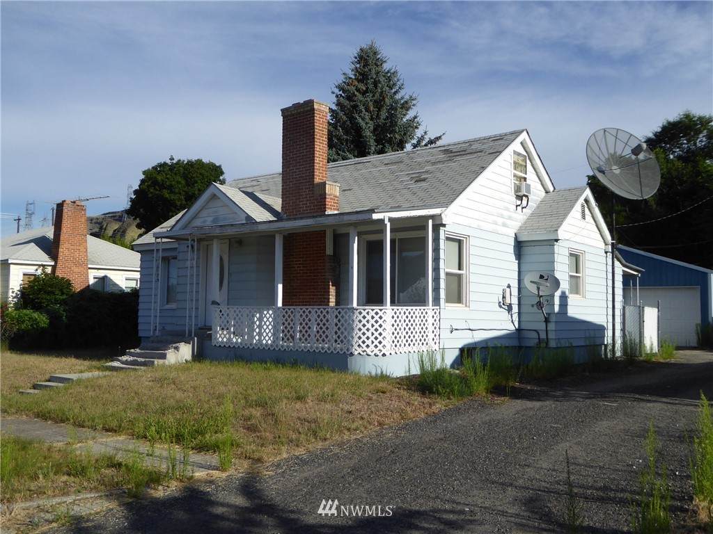 316 Fortuyn Road - Photo 1