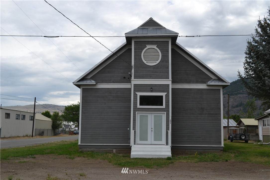 921 Fir Street - Photo 1