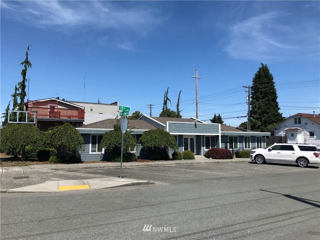 1429 Broadway - Photo 1