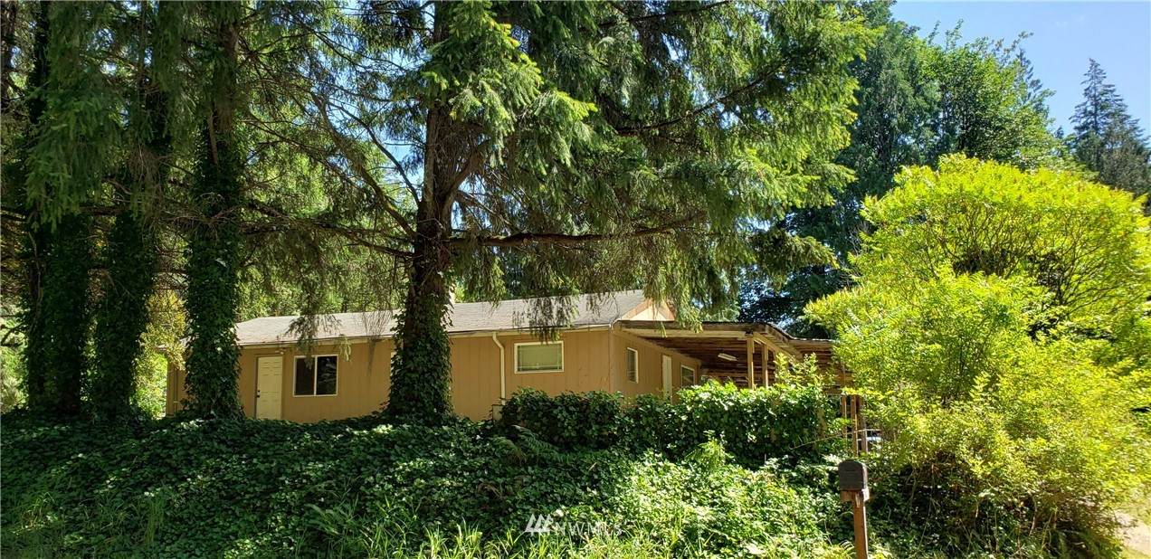 345 143rd Avenue - Photo 1