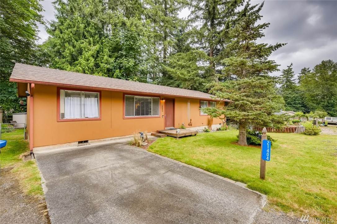 21404 60th Place - Photo 1